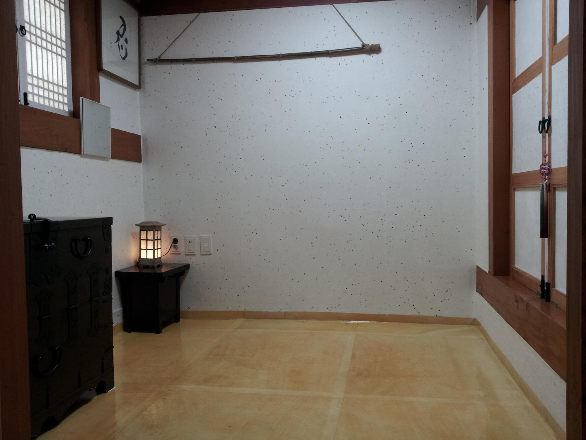 Han Hanok Guesthouse โซล ภายนอก รูปภาพ