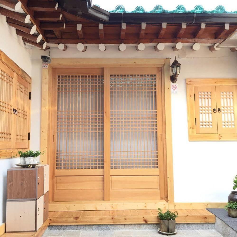 Han Hanok Guesthouse โซล ภายนอก รูปภาพ