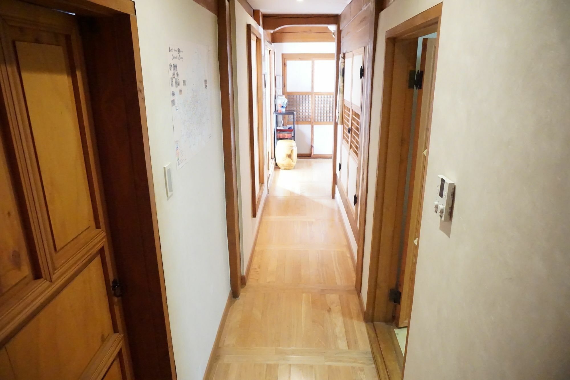 Han Hanok Guesthouse โซล ภายนอก รูปภาพ