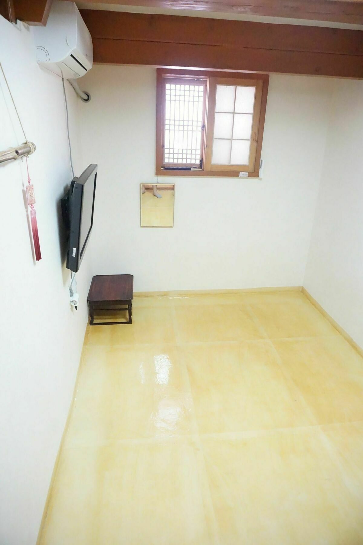 Han Hanok Guesthouse โซล ภายนอก รูปภาพ